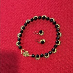 Chic Black and Gold Beaded Necklace Set